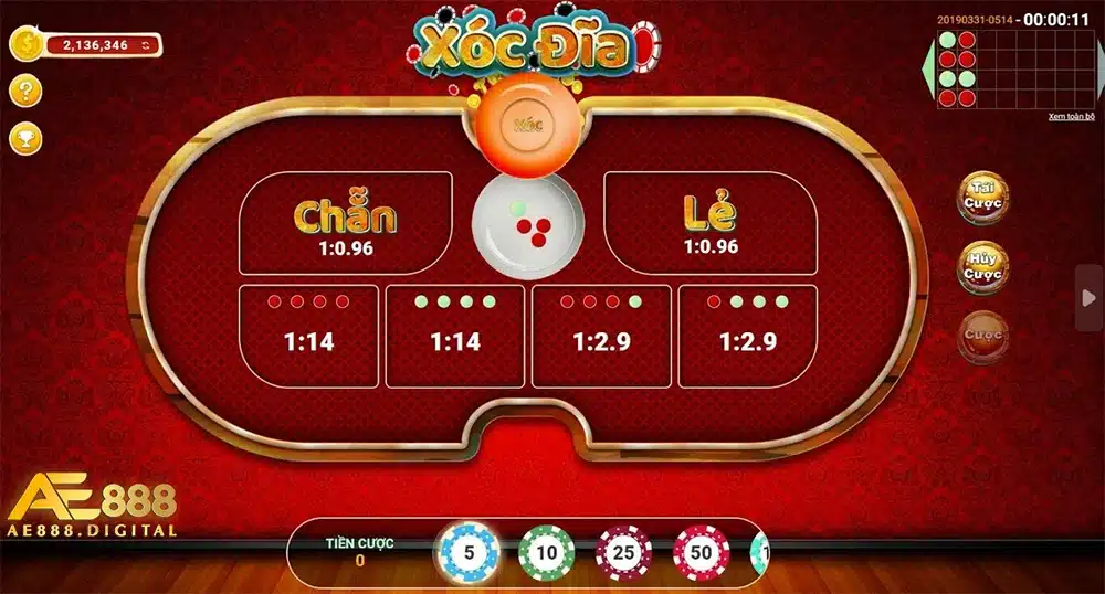 Xóc đĩa là một trò chơi sử dụng 3 viên xúc xắc có 6 mặt, mỗi mặt được đánh số từ 1 đến 6. Người chơi sẽ đặt cược vào các kết quả khác nhau của 3 viên xúc xắc sau khi được lắc.